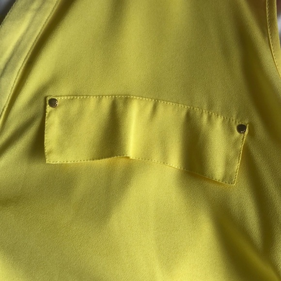 Calvin Klein Sleeveless Yellow Top - Picture 3 of 7